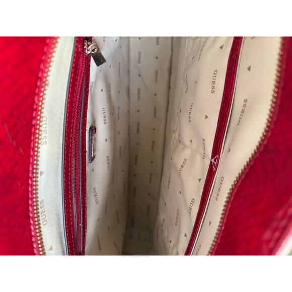 Guess Red Snake Print Tote Bag with Matching Wallet and Pouch Y2K - Picture 5 of 8